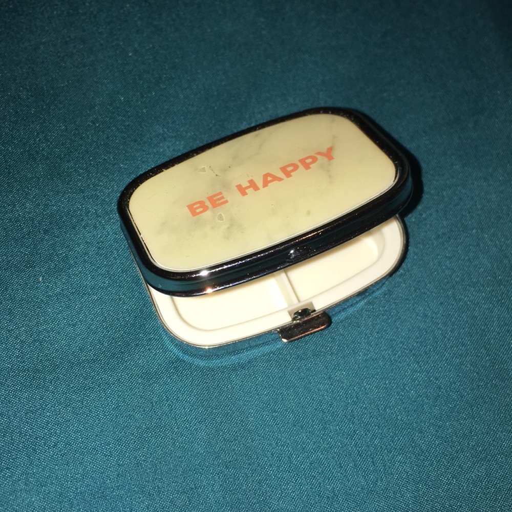 Be happy travel pill or miscellaneous container
